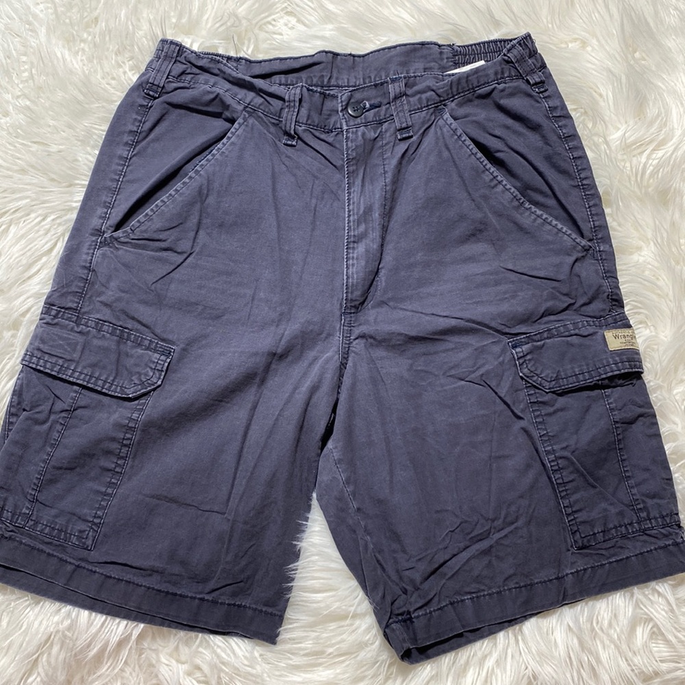 Wrangler Men Shorts. Men’s 32